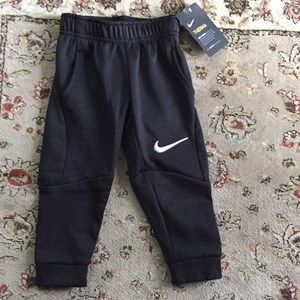 Nike Therma Dri-Fit Joggers